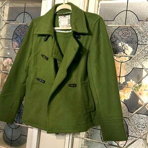 Worn Once! Old Navy Pea Coat color Green size medium